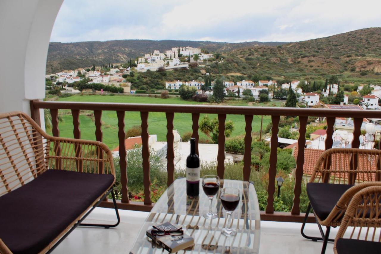 Skeleas 10 Apartment Pissouri Bagian luar foto