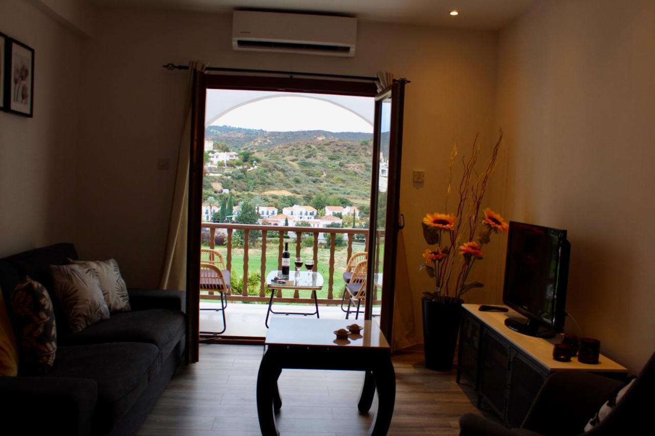 Skeleas 10 Apartment Pissouri Bagian luar foto
