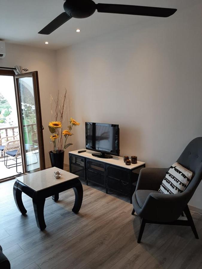 Skeleas 10 Apartment Pissouri Bagian luar foto
