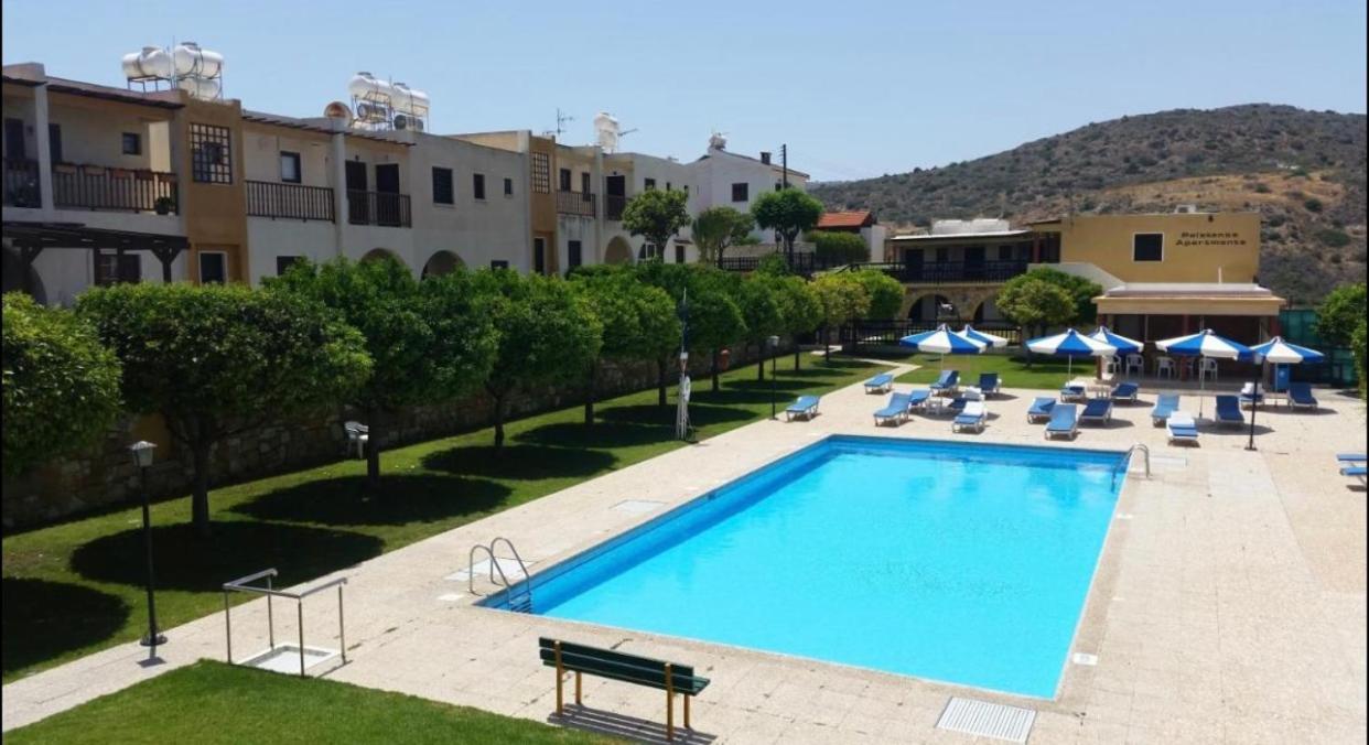 Skeleas 10 Apartment Pissouri Bagian luar foto